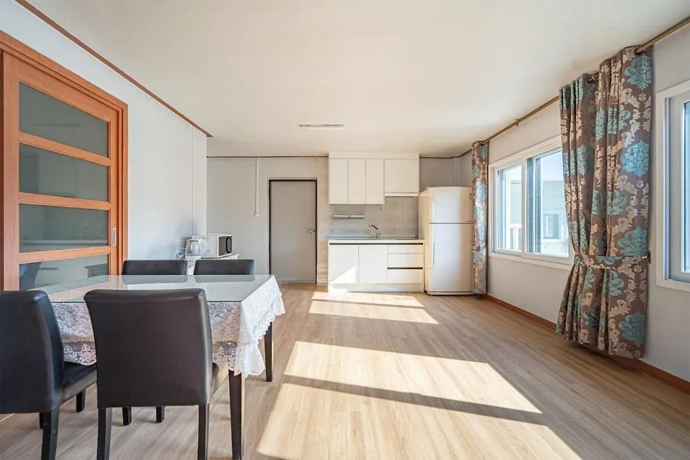 Ganghwado Pension Riverside Incheon