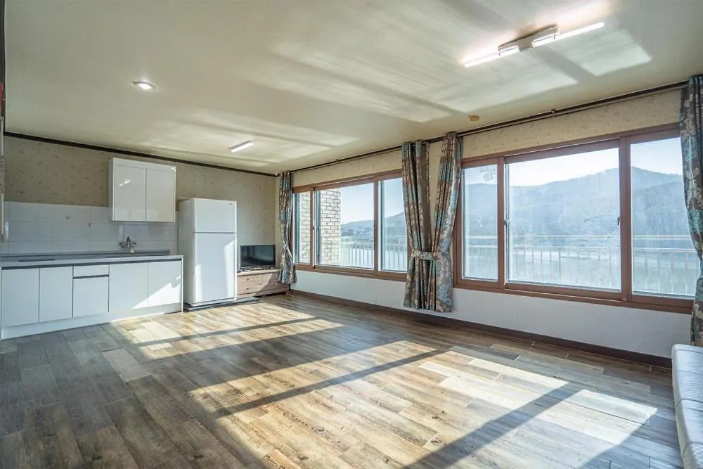 강화도 강가에서펜션 인천 대한민국